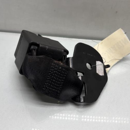 Attache ceinture arriere droit RENAULT CLIO 2