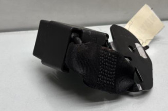 Attache ceinture arriere droit RENAULT CLIO 2