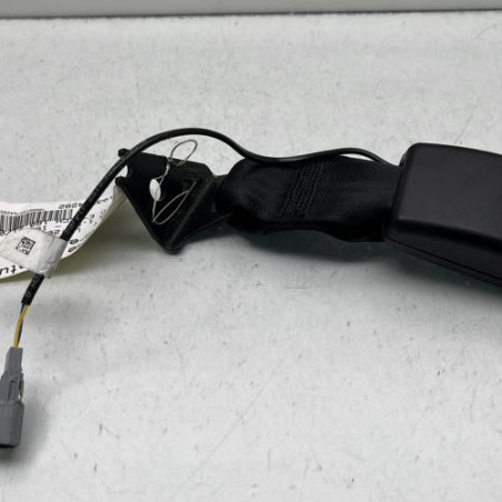 Attache ceinture arriere droit RENAULT ARKANA Photo n°1