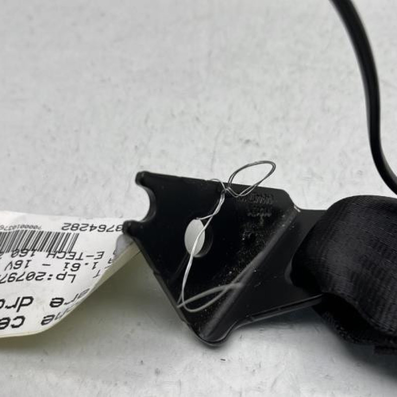 Attache ceinture arriere droit RENAULT ARKANA Photo n°2