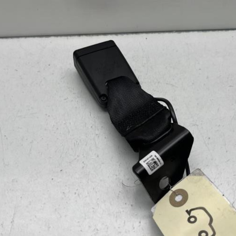 Attache ceinture arriere droit RENAULT ARKANA Photo n°6