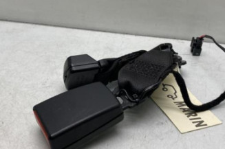 Attache ceinture arriere centrale BMW SERIE 2 F45 ACTIVE Photo n°1