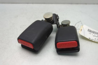 Attache ceinture arriere droit MITSUBISHI SPACE STAR 3 Photo n°1