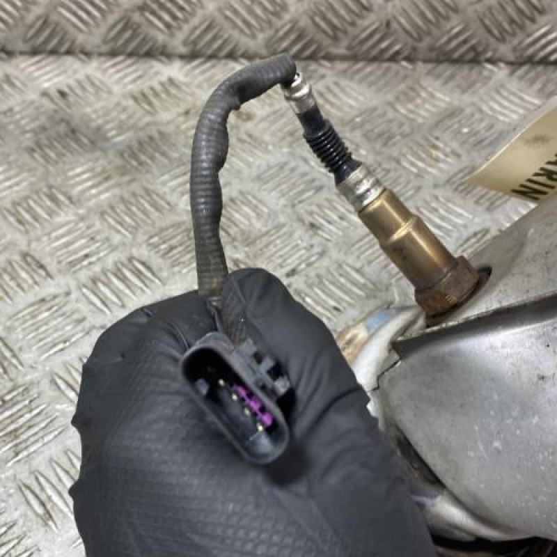 Catalyseur (echappement) PEUGEOT 5008 2 Photo n°4