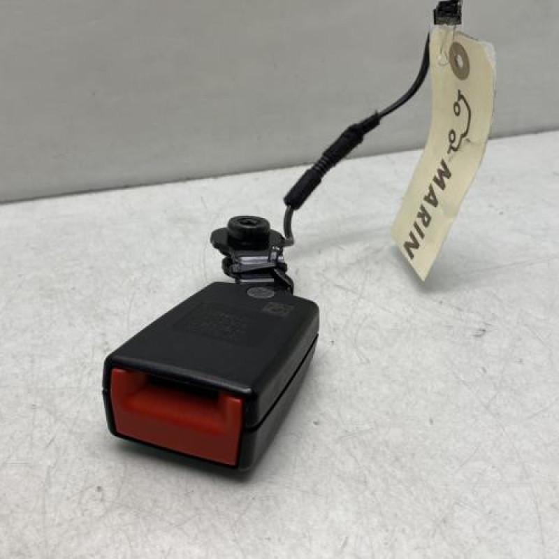 Attache ceinture arriere droit BMW SERIE 2 F45 ACTIVE Photo n°4
