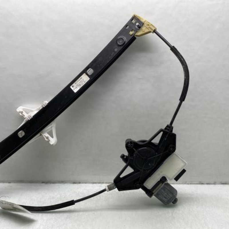 Leve vitre electrique arriere droit SKODA OCTAVIA 4 Photo n°6