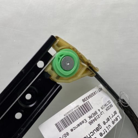 Leve vitre electrique arriere gauche SKODA OCTAVIA 4