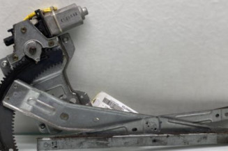 Leve vitre electrique avant gauche HYUNDAI MATRIX Photo n°1