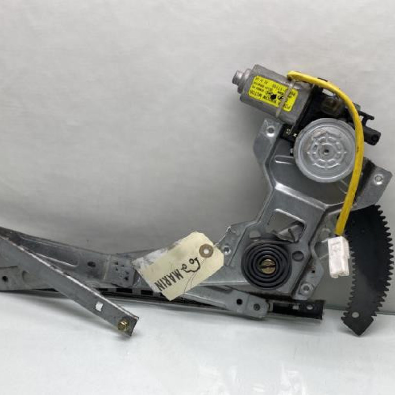 Leve vitre electrique avant gauche HYUNDAI MATRIX Photo n°2