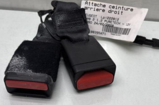 Attache ceinture arriere droit PEUGEOT 2008 2