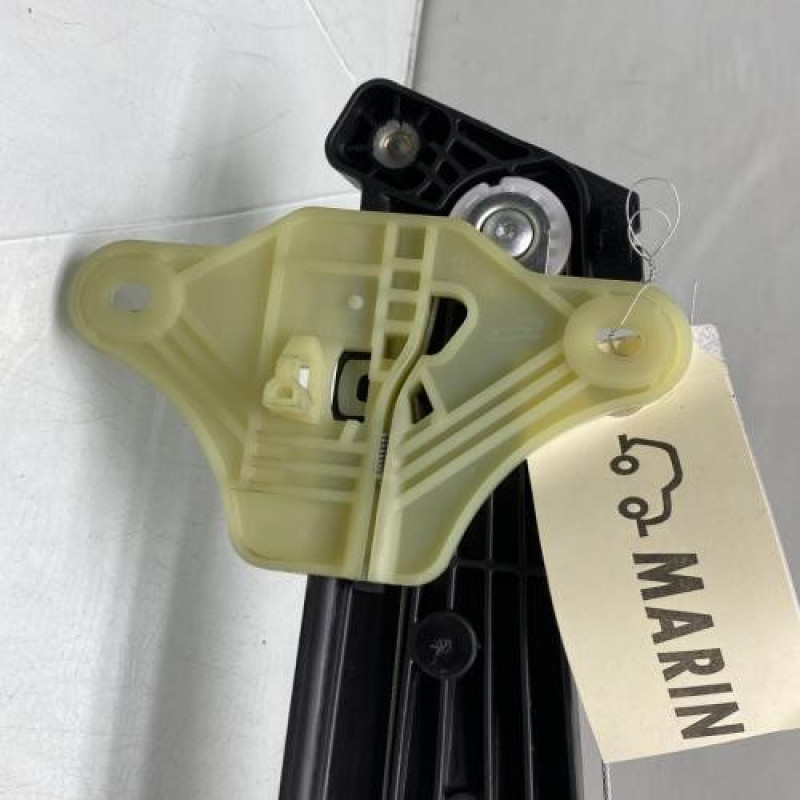 Leve vitre electrique avant droit RENAULT CLIO 5 Photo n°2