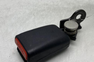 Attache ceinture arriere gauche MITSUBISHI SPACE STAR 3 Photo n°1