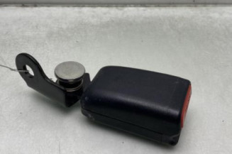 Attache ceinture arriere gauche MITSUBISHI SPACE STAR 3