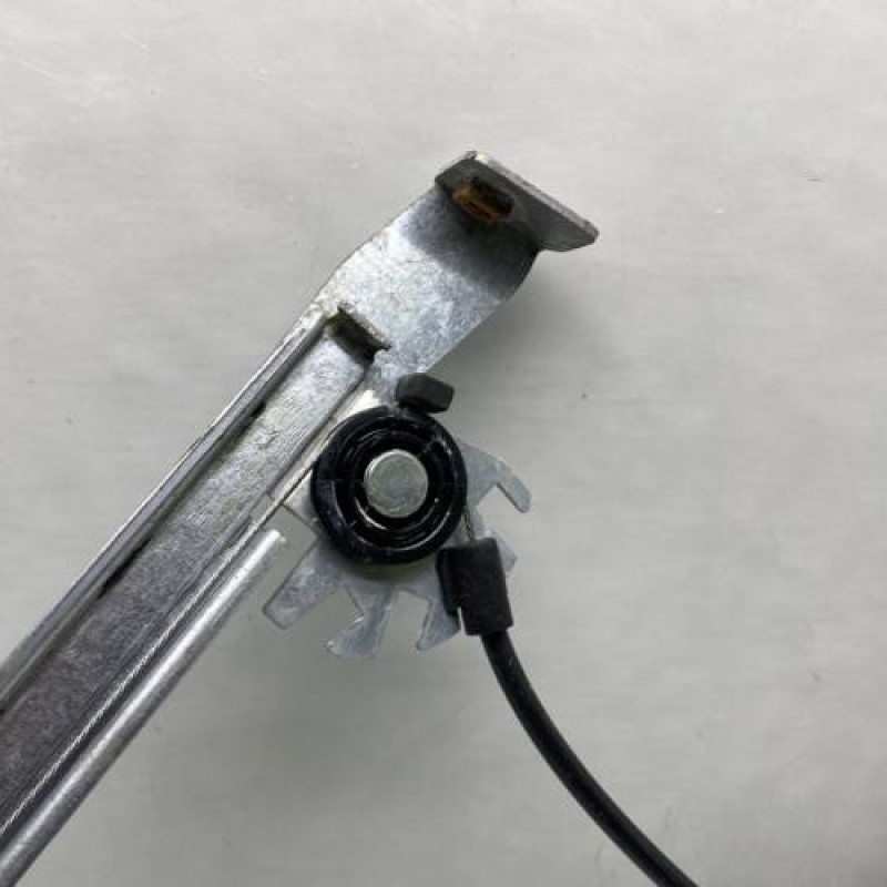 Leve vitre electrique avant gauche VOLKSWAGEN EOS Photo n°3