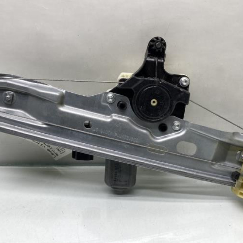 Leve vitre electrique arriere gauche FORD FOCUS 3 Photo n°1
