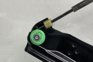 Leve vitre electrique avant droit FORD FOCUS 3