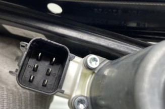 Leve vitre electrique avant droit FORD FOCUS 3