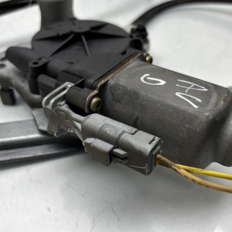 Leve vitre electrique avant droit CITROEN XSARA Photo n°2