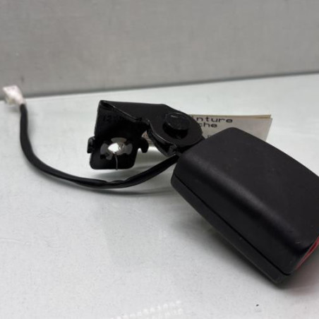 Attache ceinture arriere gauche HYUNDAI I 20 1 Photo n°1