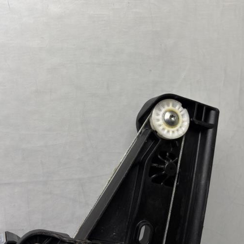 Leve vitre electrique avant gauche PEUGEOT 2008 2 Photo n°5