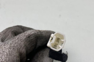 Attache ceinture arriere droit TOYOTA VERSO