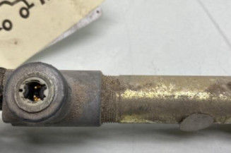 Attache ceinture avant gauche RENAULT MASTER 2