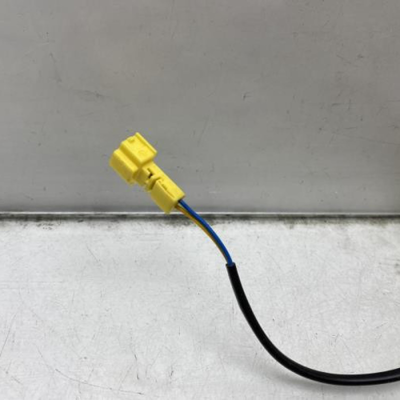 Attache ceinture avant droit MERCEDES CLASSE C 204 Photo n°3