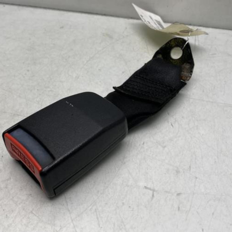 Attache ceinture arriere gauche RENAULT SUPER 5 Photo n°2