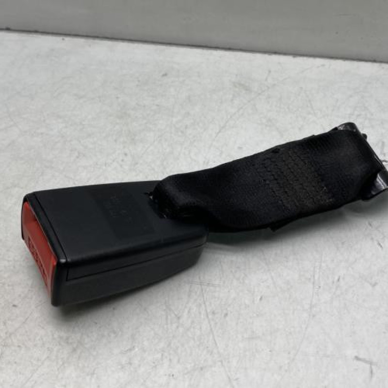 Attache ceinture arriere gauche RENAULT SUPER 5 Photo n°3