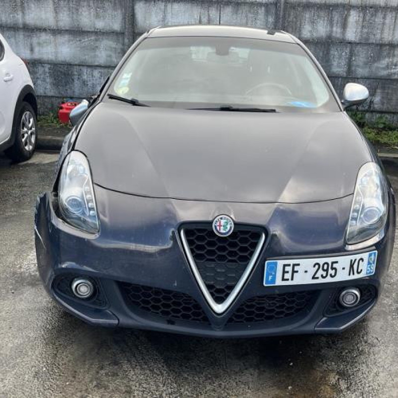 Attache ceinture arriere gauche ALFA ROMEO GIULIETTA 2 Photo n°15