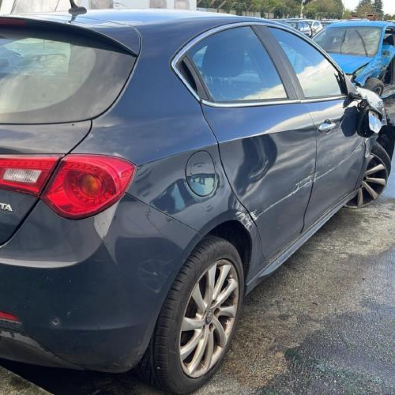 Attache ceinture arriere gauche ALFA ROMEO GIULIETTA 2 Photo n°16