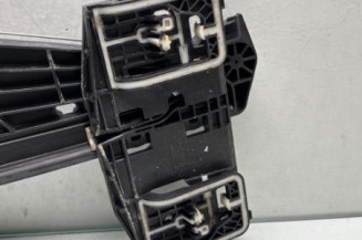 Leve vitre electrique arriere gauche PEUGEOT 2008 2