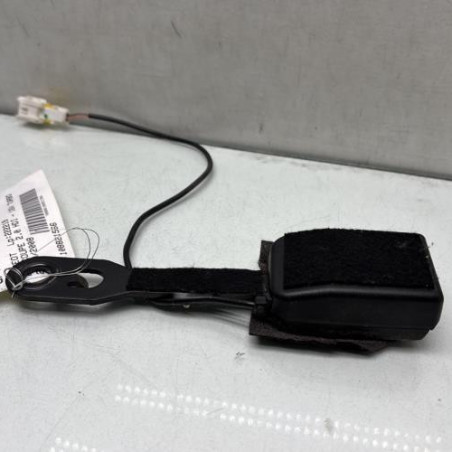 Attache ceinture avant droit PEUGEOT 407 Photo n°1