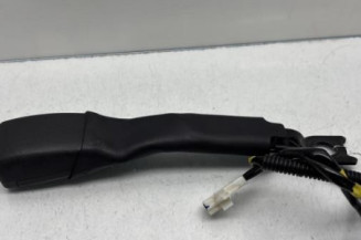 Attache ceinture avant droit PEUGEOT 107