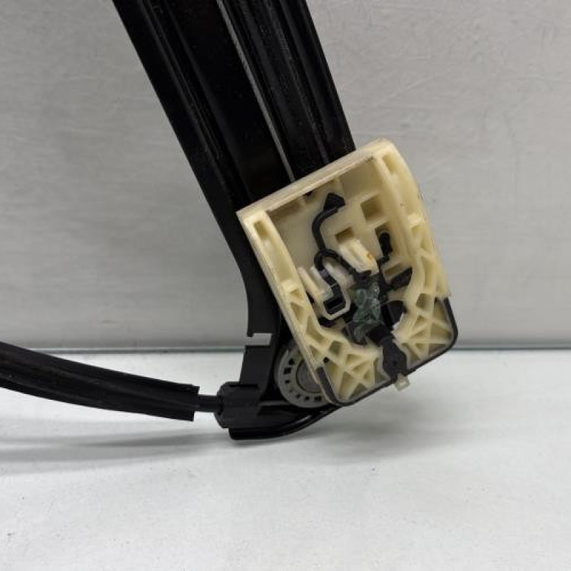 Leve vitre electrique avant droit SEAT ATECA Photo n°2