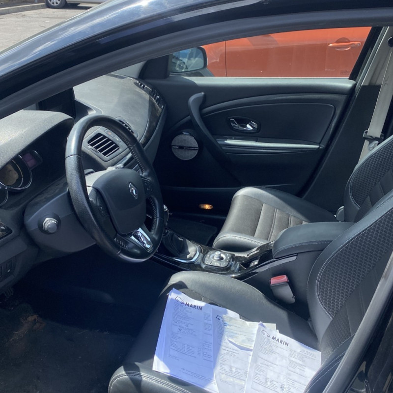 RENAULT MEGANE 3 PHASE 3 BREAK 1.6 DCI - 16V TURBO Photo n°7
