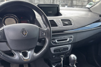 RENAULT MEGANE 3 PHASE 3 BREAK 1.6 DCI - 16V TURBO