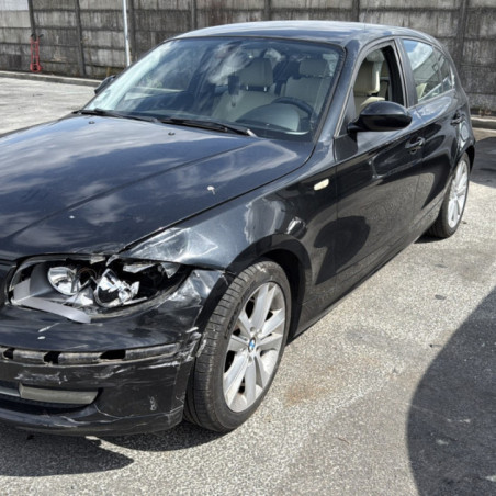 BMW SERIE 1 E87 PHASE 2 118d 2.0D - 16V TURBO Photo n°1