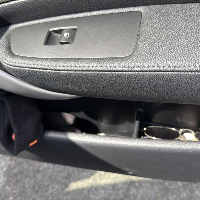 BMW SERIE 1 E87 PHASE 2 118d 2.0D - 16V TURBO Photo n°27