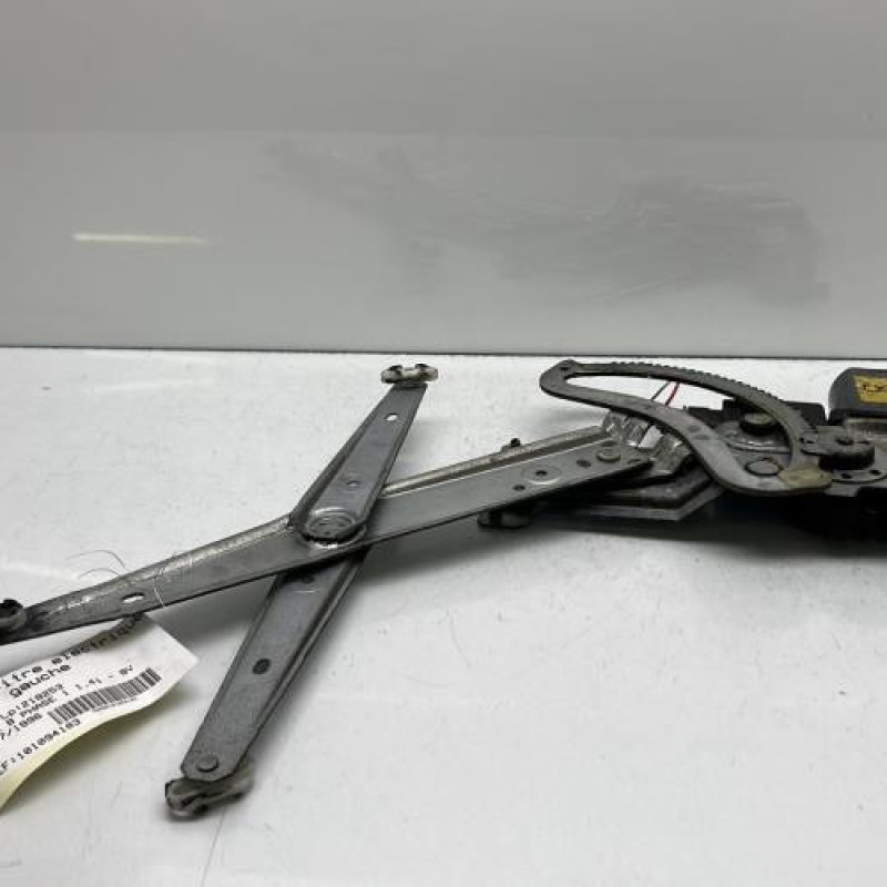 Leve vitre electrique avant gauche OPEL CORSA B Photo n°6