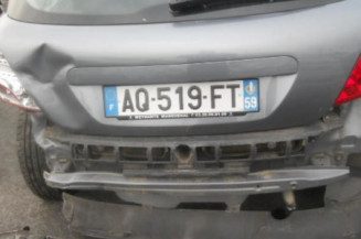 Pare choc avant PEUGEOT 207