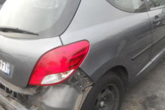 Pare choc avant PEUGEOT 207