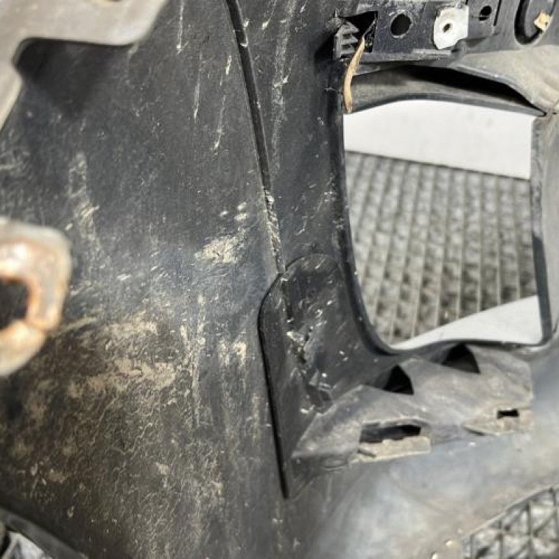 Pare choc avant PEUGEOT 308 1 Photo n°8