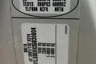 Pare choc avant DACIA LOGAN 1