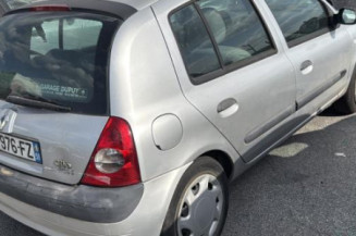 Pare choc avant RENAULT CLIO 2