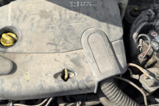 Pare choc avant RENAULT CLIO 2