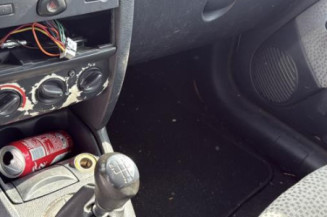 Pare choc avant RENAULT CLIO 2