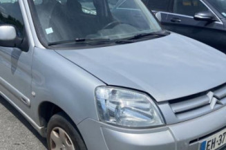 Aile avant gauche CITROEN BERLINGO 1