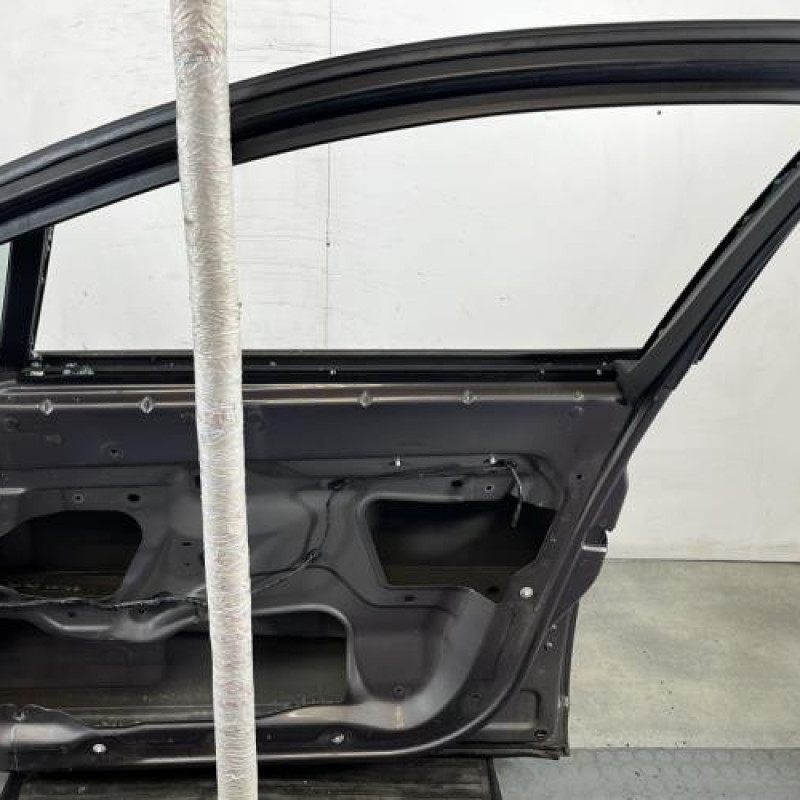 Porte avant droit RENAULT VEL SATIS Photo n°5