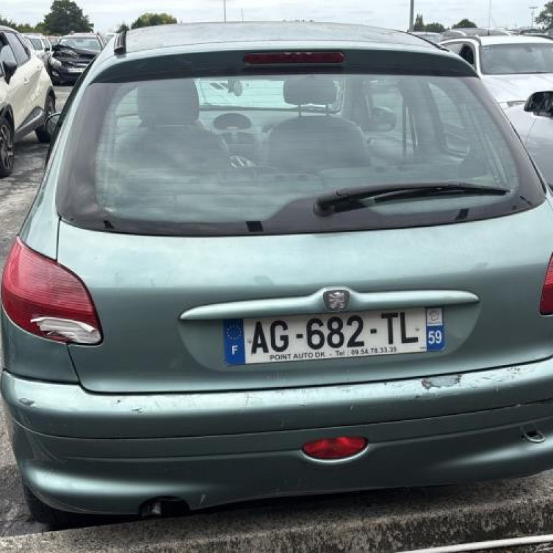 Aile avant gauche PEUGEOT 206 Photo n°9